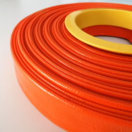 Lumière flexible bleue tuyau Layflat de PVC de décharge d'eau d'irrigation agricole de 2 pouces